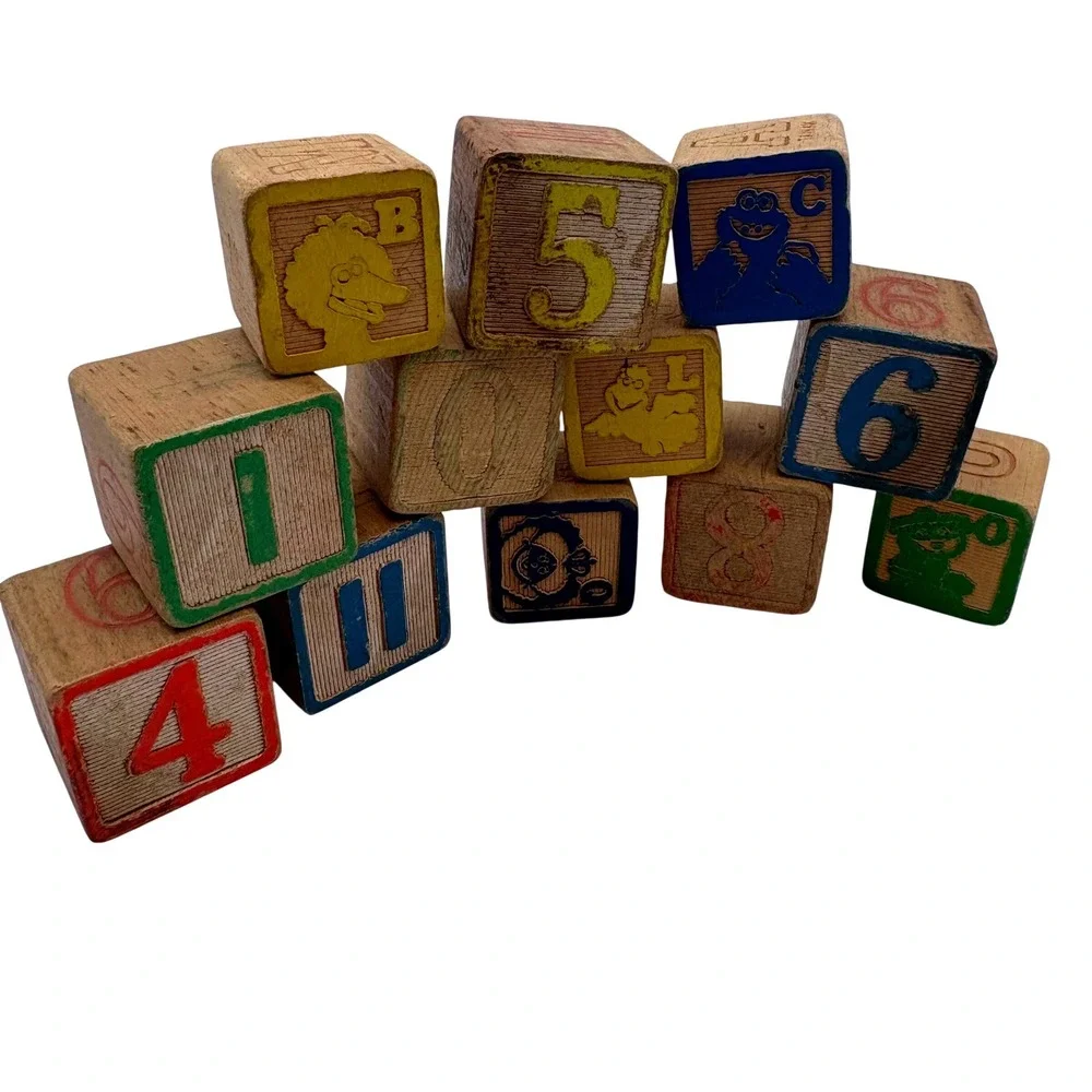Vtg Lot 12 Wooden Toy Blocks Sesame Street Playskool Muppets Numbers ABC Craft‎